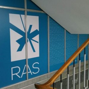 Folije za izloge, Brendiranje izloga, Top Sistem Beograd-22