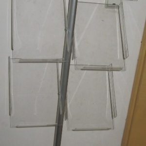 STUBNI NOSAČ ZA KATALOGE