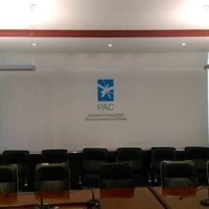 Tekstilna zid reklama