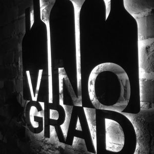 Svetleci logo reklama