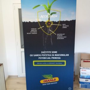 Tekstilna zid reklama