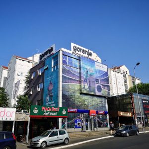 fasadna grafika rupicasta folija