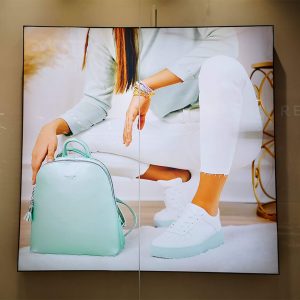 tekstilna svetleca za izlog