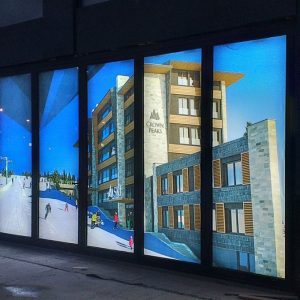 tekstilna svetleca reklama